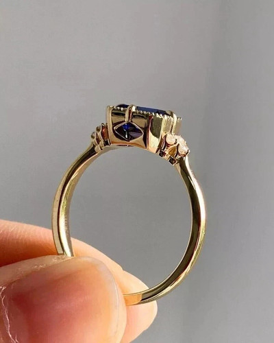 Art deco style sapphire - art,